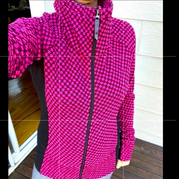Lululemon Jacket - Picture 4 of 14